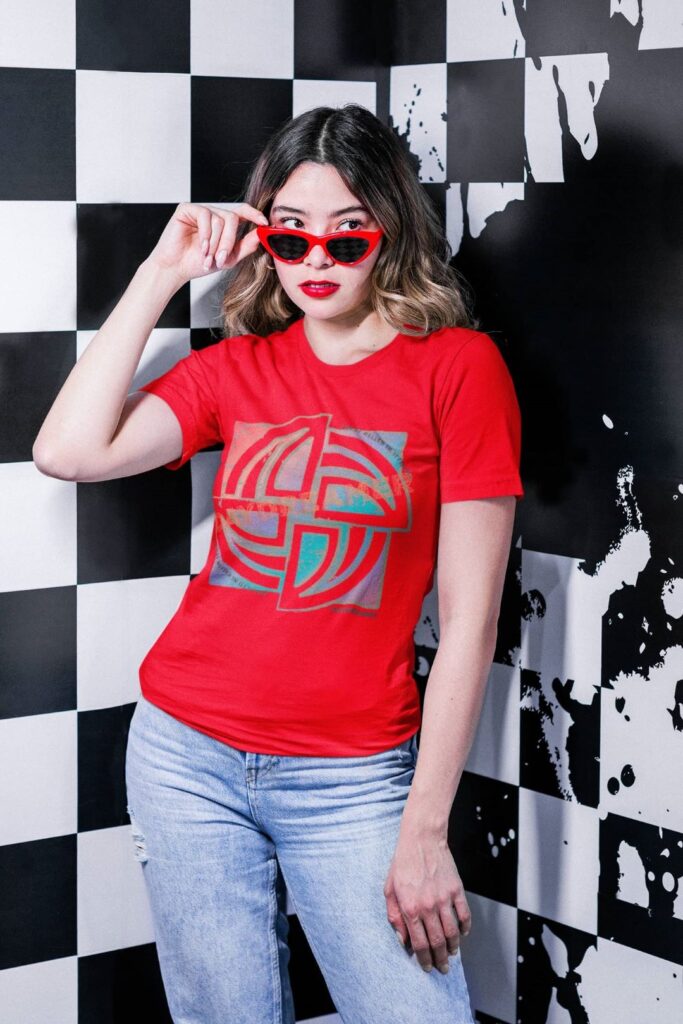 Buy Online Luxury designer  red graphic artistic t-shirt for women at DAYDREAMER FASHION LOUNGE