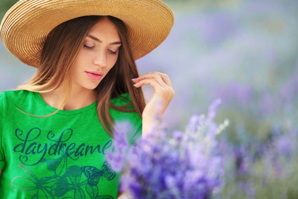 Buy Online Luxury DAYDREAMER T-shirt for Women at DAYDREAMER FASHION LOUNGE